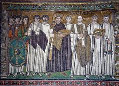 Justinien Ier, l'évêque Massiamiano, Giuliano Argentario, et les dignitaires de la cour